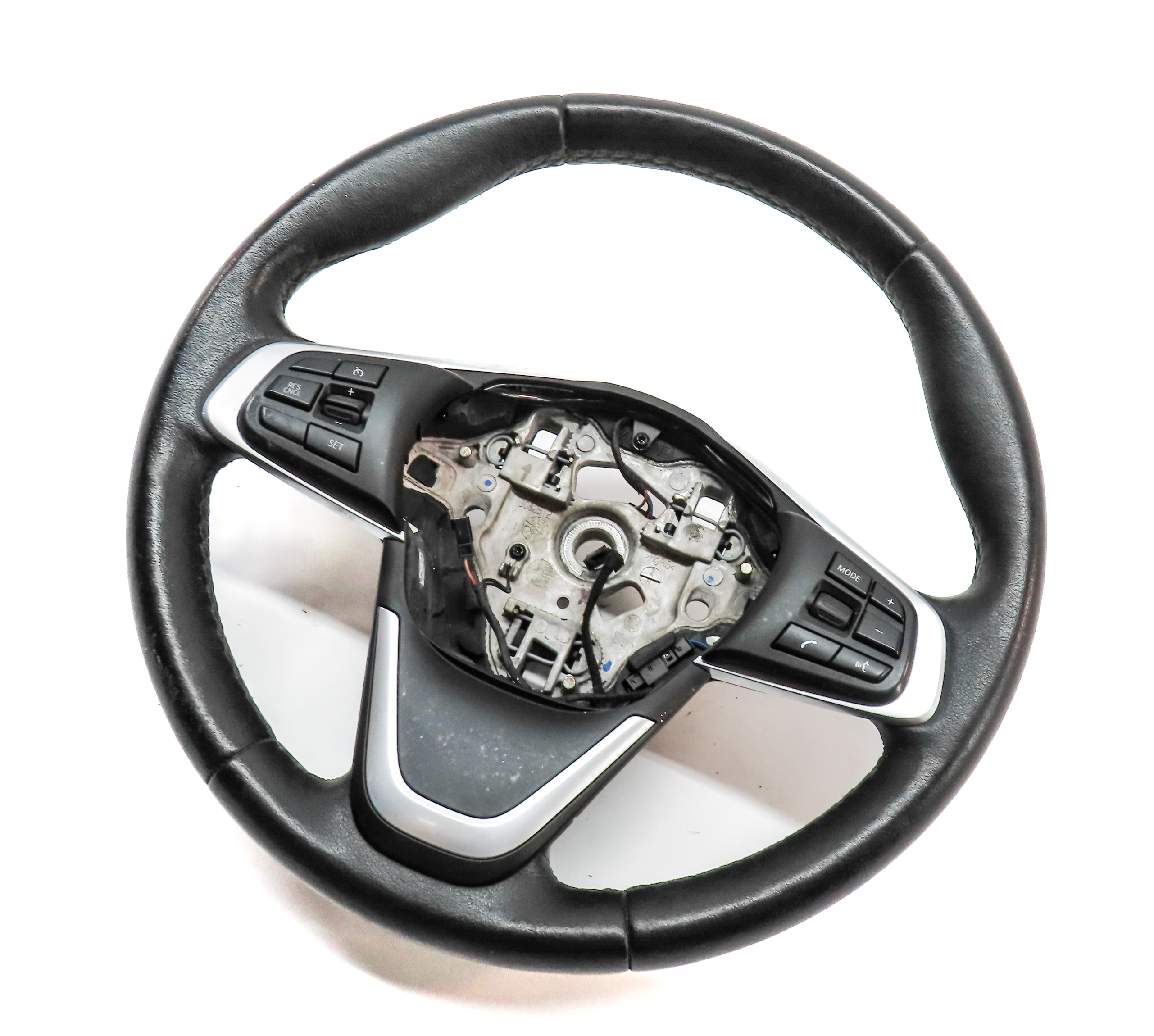 2016-2023 BMW X1 X2 F48 F39 HEATED SPORT STEERING WHEEL w/SWITCHES (Black) — exact item pictured